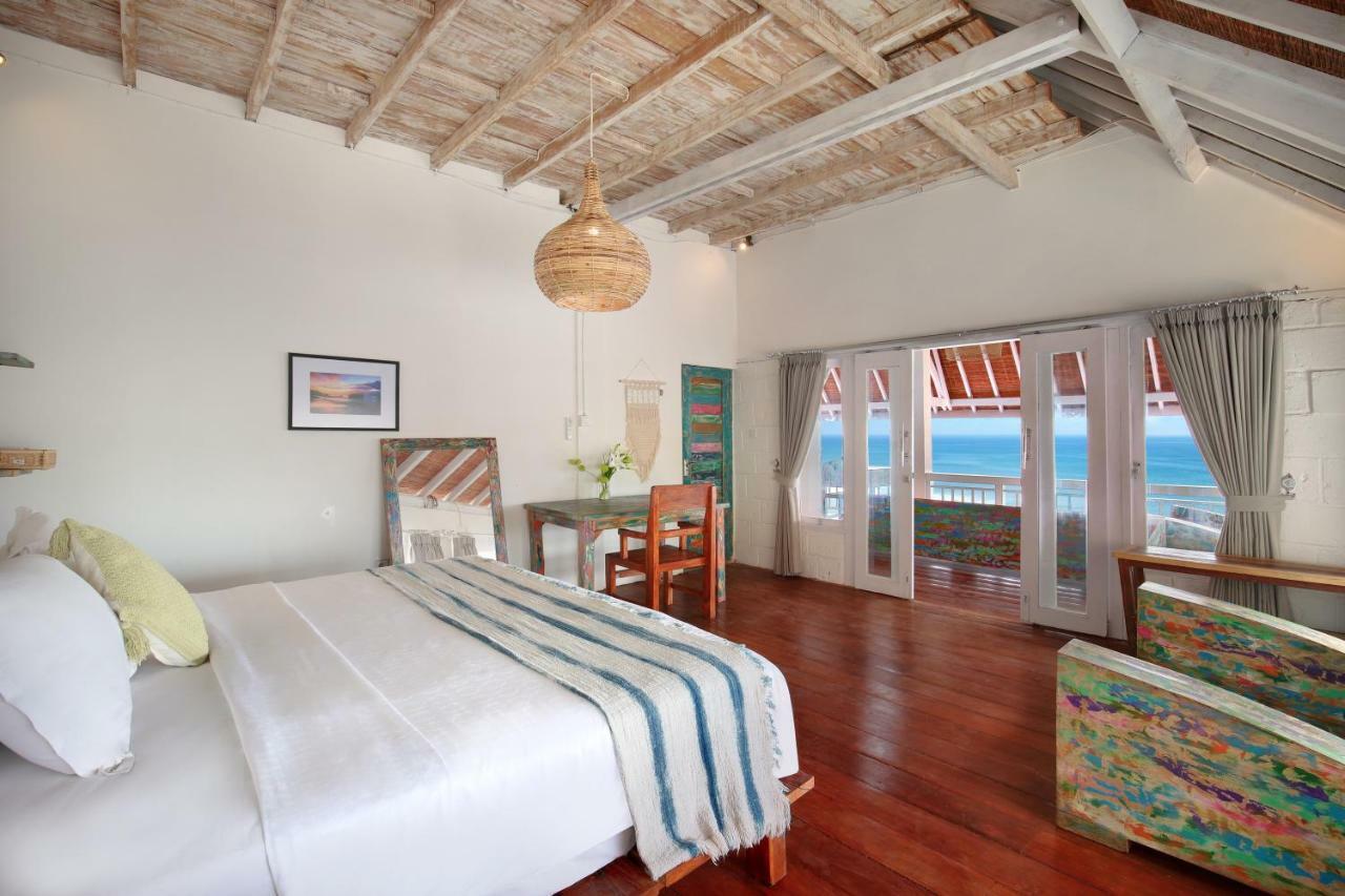 Impossible Cliff House Hotel อูลูวาตู ภายนอก รูปภาพ